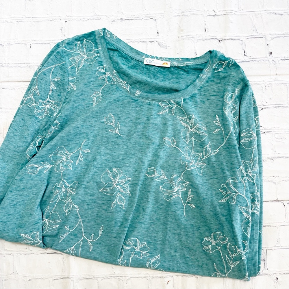 🦃C&C California Teal & White Floral Long Sleeve Blouse - Picture 1 of 4